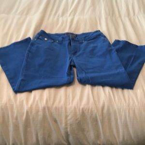 Bugle Boy Blue Capris